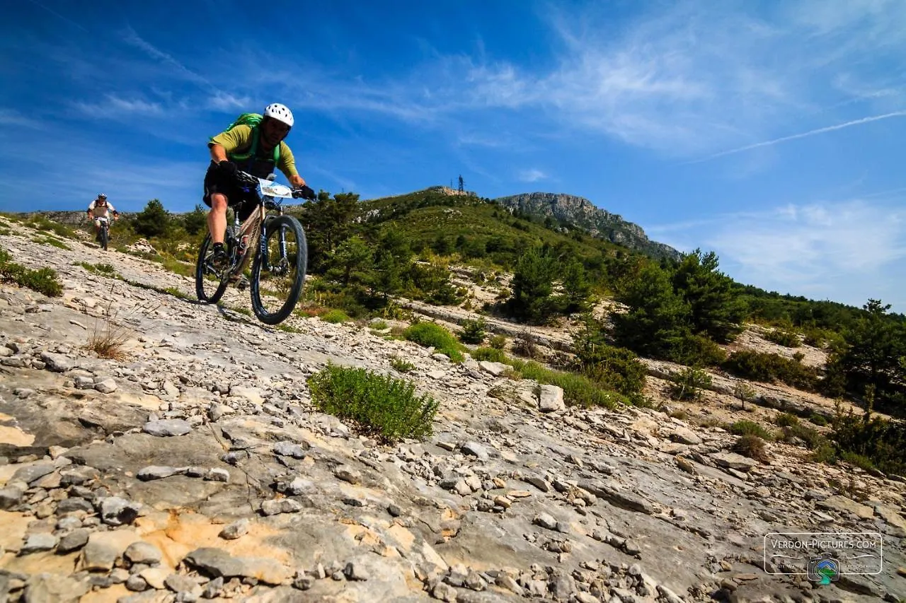 Camping Verdon: 3-Star Nature Retreat near Gorges & Lavender Fields Sainte-Croix-de-Verdon Apartment